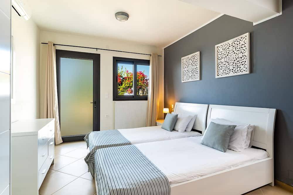 Luxus-Villa Lofos mit privatem Pool, herrlichem Meerblick, Sisi, Kreta in Milatos, Lasithi