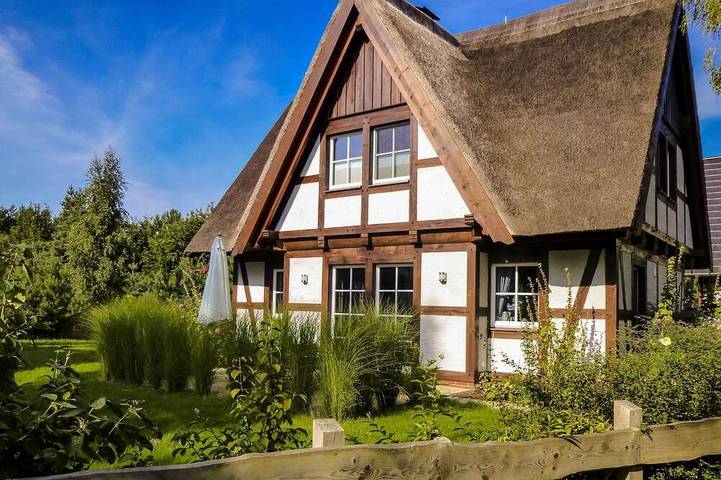 Ferienhaus für 4 Personen, mit Terrasse und Garten - 1