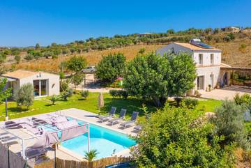 Casa Vacanza per 8 Persone in Scicli, Provincia di Ragusa, Foto 1
