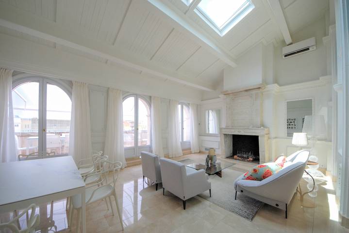 Gîte pour 6 personnes, avec balcon dans Gare De Cannes - 4