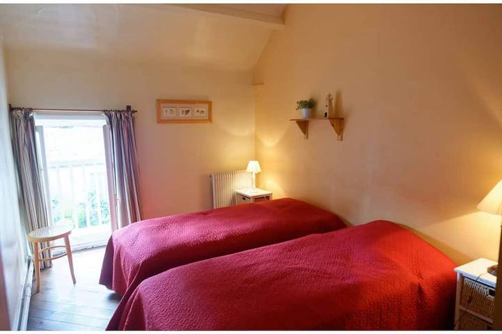 Location de vacances pour 8 personnes, avec jardin, animaux acceptés à Sainte-Honorine-des-Pertes - 3