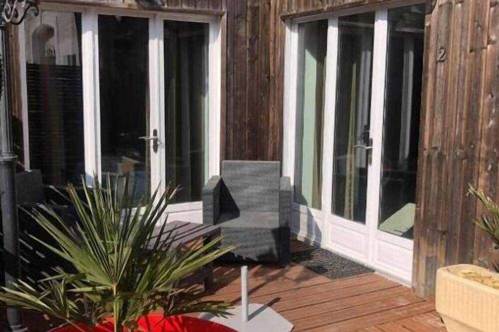 Entire apartment, Chez Benjamin -> 1 bedroom / sleeps 4 in Azay-le-Rideau, Loire Valley