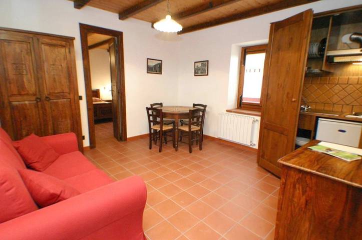 Location de vacances pour 3 personnes, avec jardin et piscine à Polizzi Generosa - 2