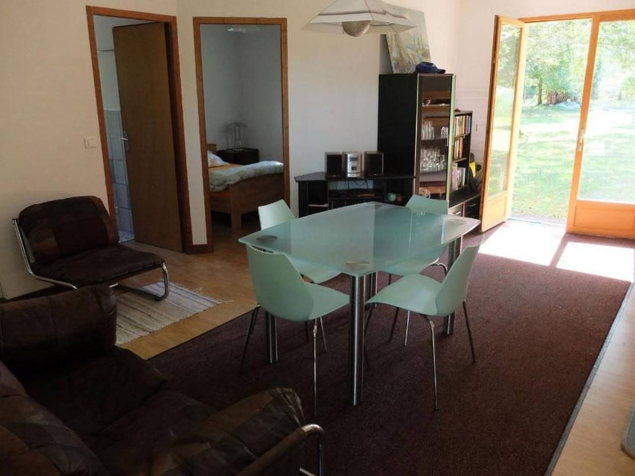 Gemütliches Ferienhäuschen im Grünen mit Terrasse in Mézos, Landes