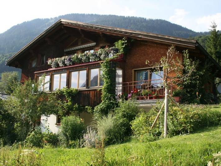 Bauernhof für 6 Personen, mit Balkon und Ausblick in Vorarlberg
