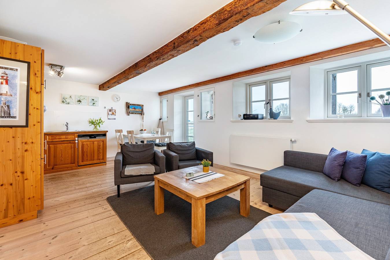 Ganze Wohnung, Ferienwohnung 'Am Halbmond 1' mit Privatterrasse, Gemeinschaftsgarten und Wi-Fi in Hellschen-Heringsand-Unterschaar, Nordseeküste