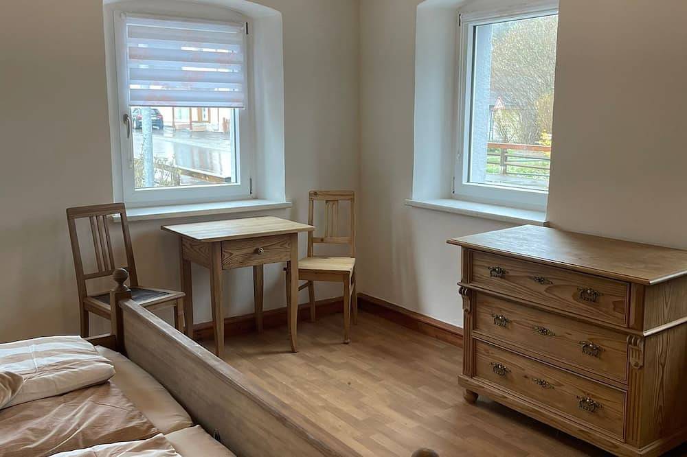 Rustic holiday home for 12 people in Ochsenkopf, Warmensteinach