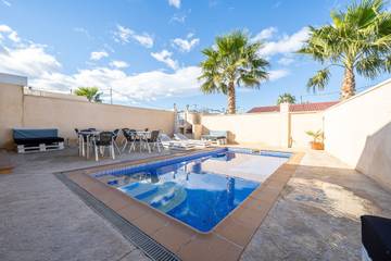 Casa De Vacaciones para 12 Personas en Deltebre, Provincia de Tarragona, Foto 1