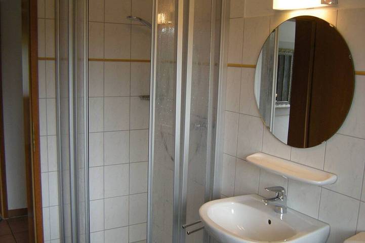 Bungalow 23 bis 4 Personen in der Ferienanlage 
Rhön Residence. in Dipperz, Rhön-Hessen