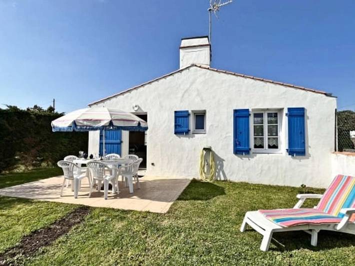 Location de vacances pour 4 personnes, avec terrasse dans Plage des Sableaux