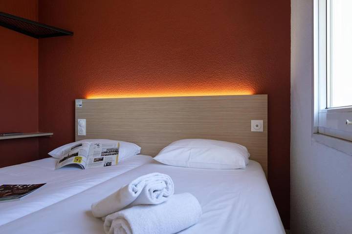 Hôtel pour 2 personnes, avec terrasse et jardin à Montagny-lès-Beaune - 3