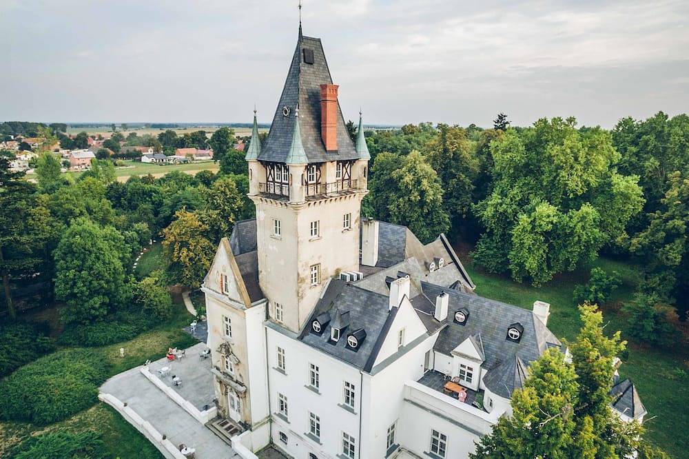Private Gruppenunterkunft in einem polnischen Landschloss in Lebus (Polen)