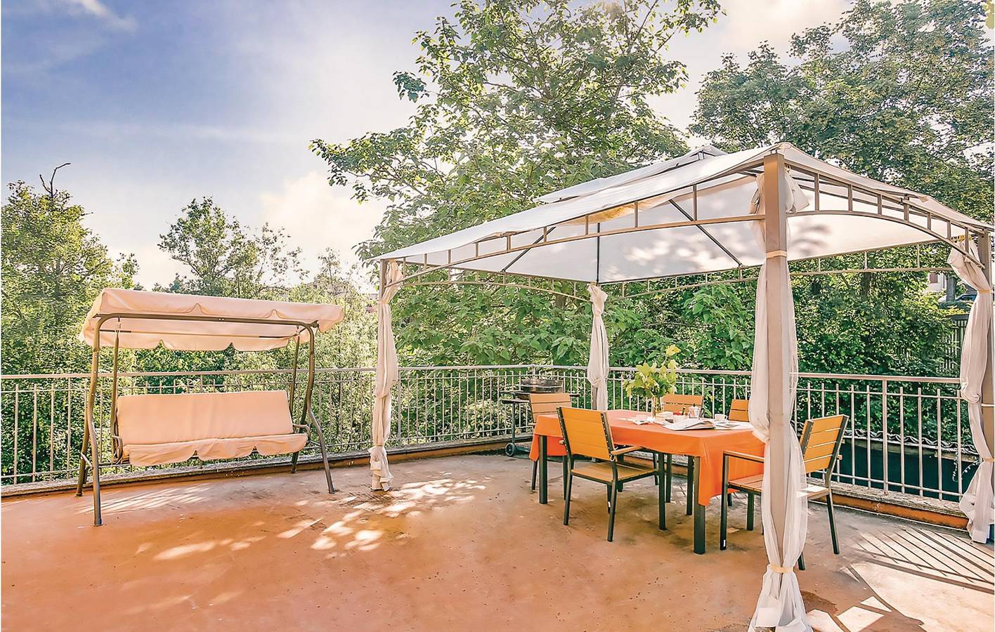 Ganze Ferienwohnung, Gemütliches Apartment mit TV, Küche, & WiFi - Eigentümer vor Ort! in Portacomaro, Asti Provinz