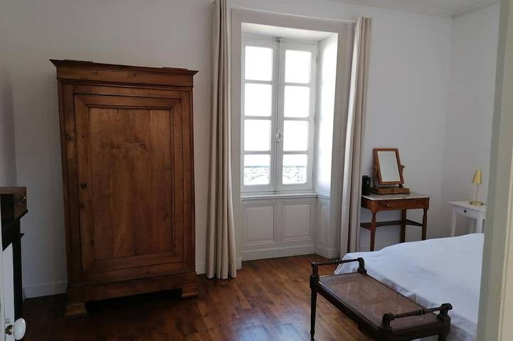 Location de vacances pour 6 personnes, avec terrasse et jardin dans Port Joinville - 2