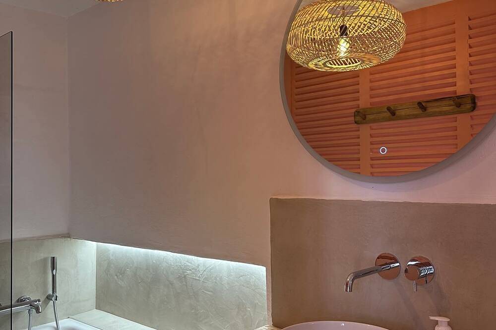 Exceptional villa with private pool on Porquerolles in Hyeres, Costa mediterranea (Francia)