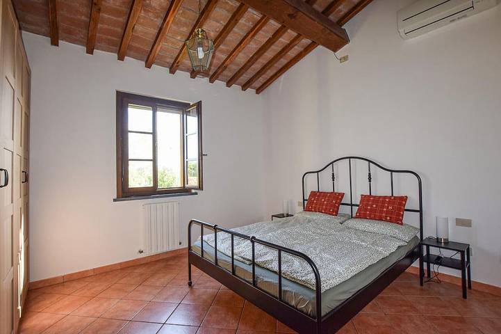 Haustierfreundliches Haus in Fauglia. in Fauglia, Italienische Riviera