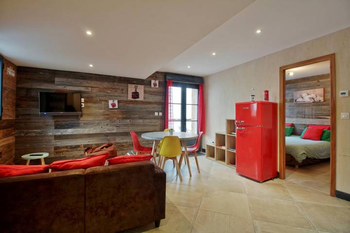 Gîte pour 4 personnes, avec terrasse à Chèze - 3