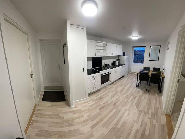 Appartement de vacances pour 4 personnes, avec jardin ainsi que terrasse et vue