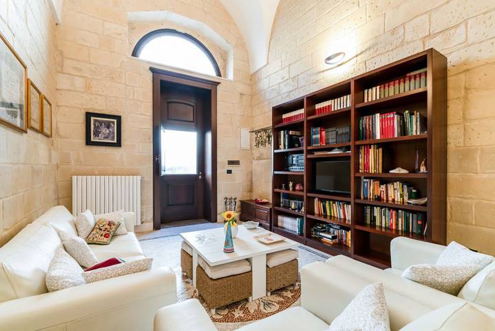 Appartamento intero, Guesthost - Lecce Centro Exclusive Apartment in Lecce, Provincia di Lecce