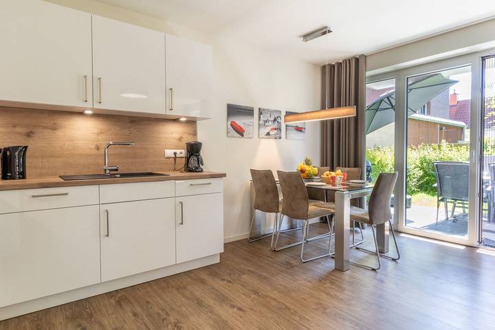 Ferienwohnung für 5 Personen, mit Sauna und Garten in Kellenhusen - 2