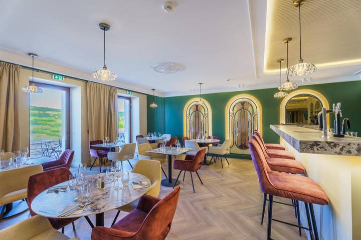 Hôtel pour 5 personnes, avec Terrasse et Jardin
