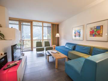 Chalet für 8 Personen, mit Ausblick und Terrasse sowie Pool in Wald im Pinzgau