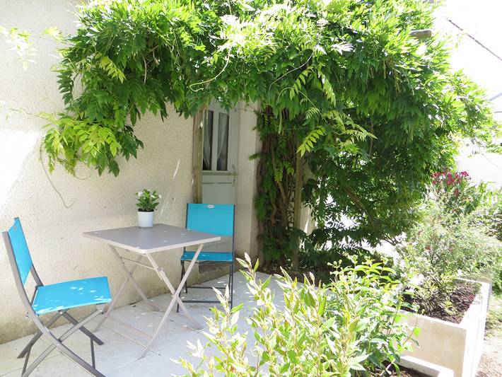 Gîte pour 2 personnes, avec jardin et terrasse