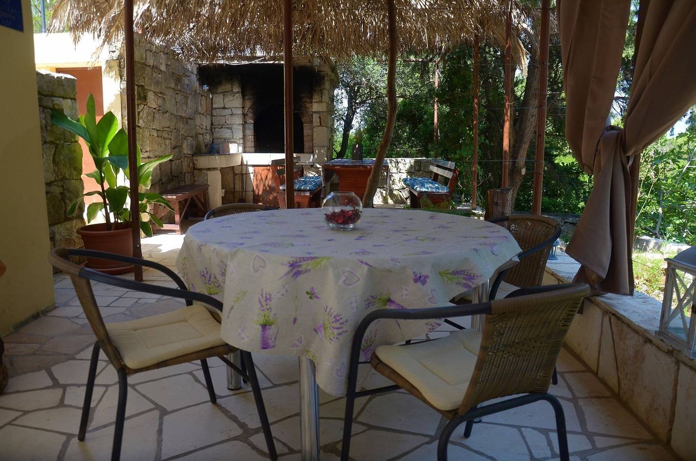 House Mare in Postira, Brac