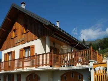 Chalet pour 8 personnes, avec jardin, adapté aux familles à Albiez-Montrond