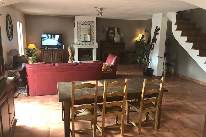 Location de vacances pour 8 personnes, avec jardin à Saint-Julien - 3