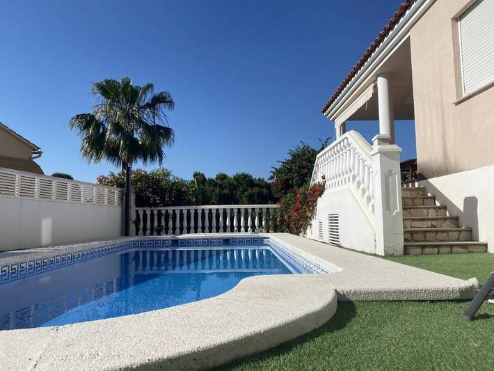 Chalet para 11 personas, con vistas además de piscina y jardín en Provincia de Castellón - 2