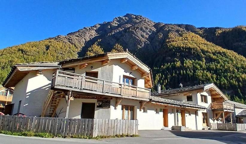 Gîte pour 6 personnes, avec sauna et terrasse, animaux acceptés à Bessans - 2