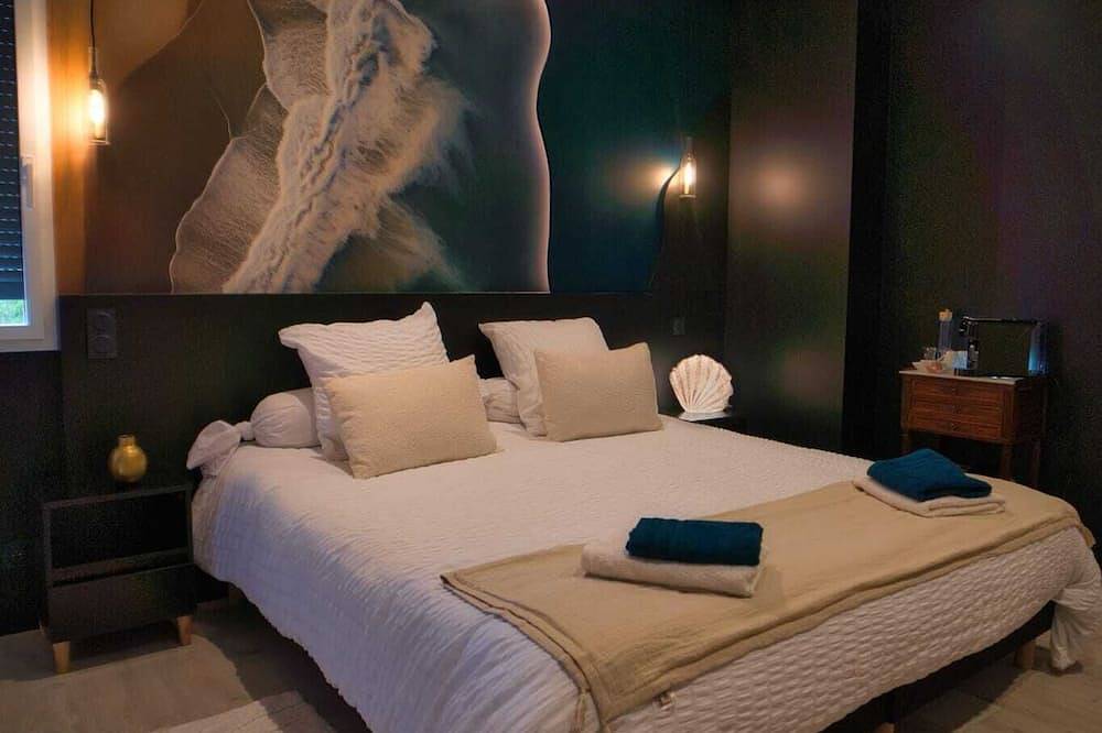 Unusual seaside gite opened in May 2025 in Notre Dame des Grèves,  in Saint-Jacut-de-la-Mer, Región de Dinan