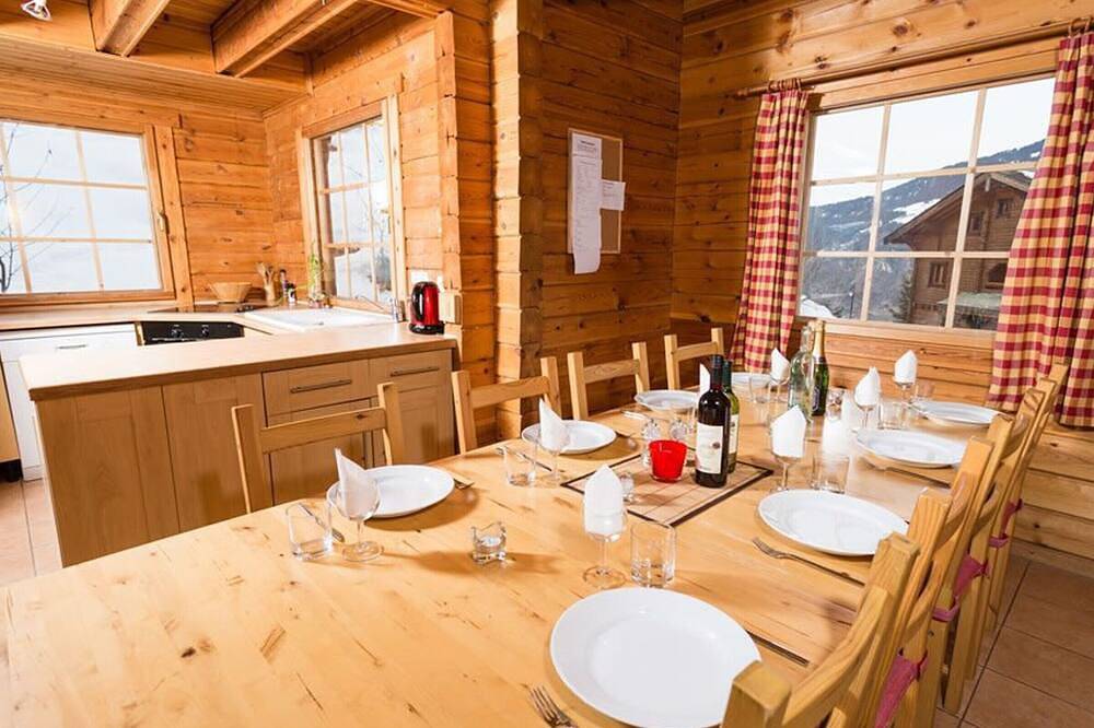 Chalet adosado tradicional para 12 personas con WiFi en La Tania in La Tania, La Perrière