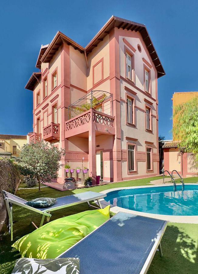 Apartamento de vacaciones para 2 personas, con piscina además de jardín y jacuzzi - 1