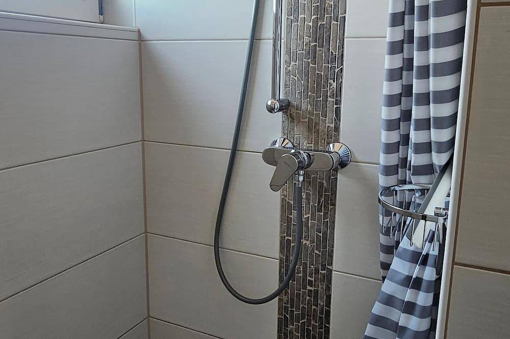 Ganze Wohnung, Apartment „Gemütliche“ mit privater Terrasse und Wlan in Gleschendorf, Scharbeutz