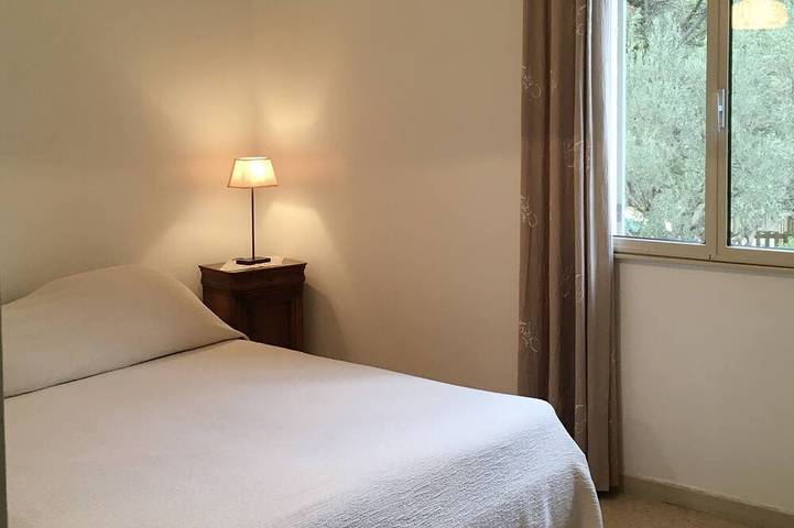 Location de vacances pour 6 personnes, avec jardin et terrasse à Flassans-sur-Issole - 4