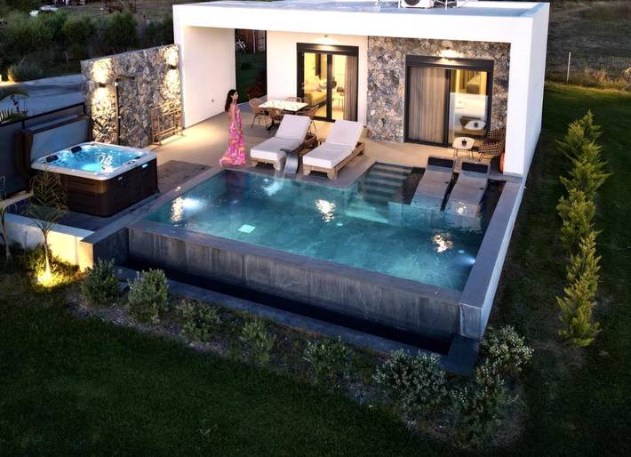 Villa for 3 people, with garden and hot tub as well as pool in Kos