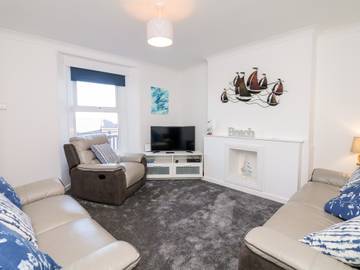 Holiday Home for 6 People in Brixham, Torbay, Photo 3