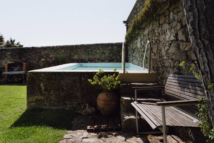 Location de vacances pour 7 personnes, avec piscine ainsi que jardin et vue dans Terroso - 2