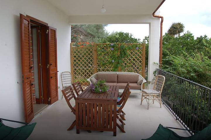 Ferienhaus für 5 Personen, mit Terrasse und Garten