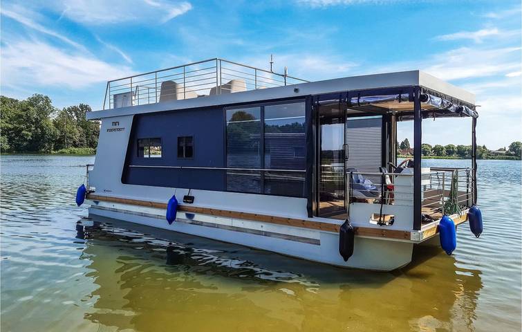 Hausboot für 4 Personen, mit Seeblick und Terrasse in Brandenburg - 3