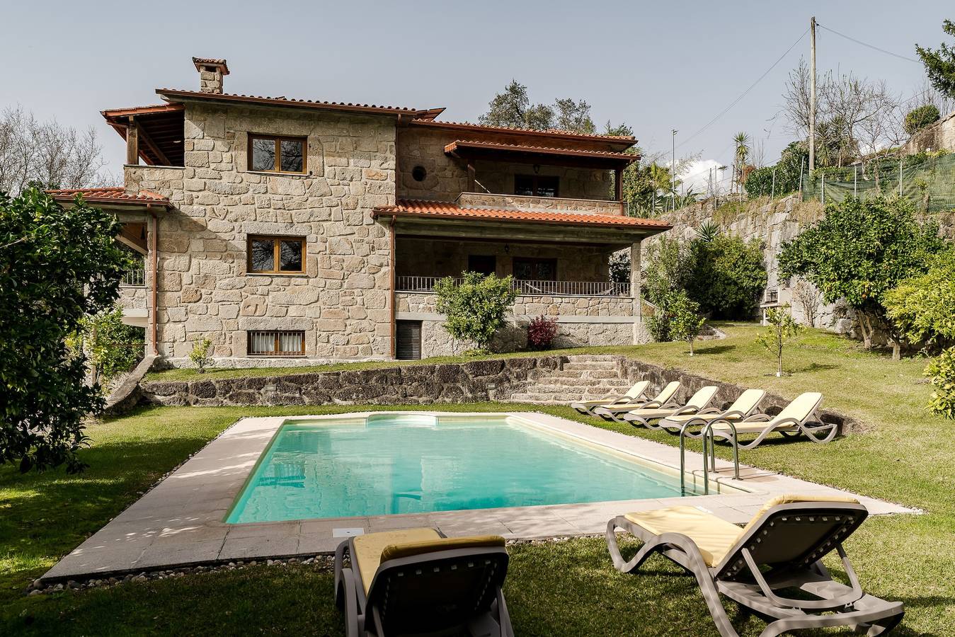 Casa das Flores: Vista Montanha, Piscina Privada e Wi-Fi no Gerês in Bouro (Santa Maria), Distrito de Braga