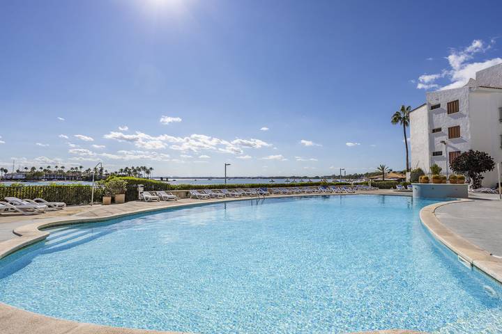 Vakantieappartement voor 4 personen, met Terras en Kinderzwembad in Alcúdia