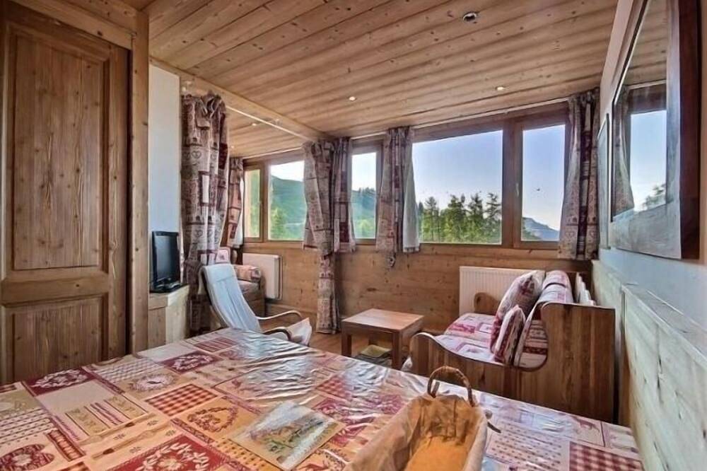 Apartamento entero, Encantador apartamento renovado, 4 pers, al pie de pistas, cerca de tiendas in Plagne Centre, La Plagne-Tarentaise