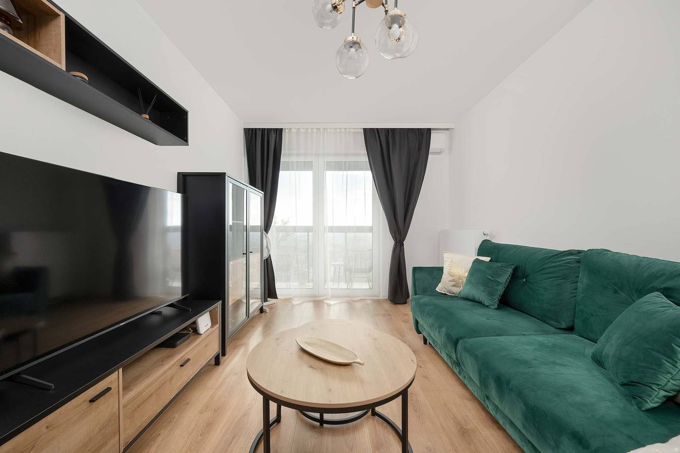Entire apartment, Browary Wroclawskie 248  Apartment with a View in Wrocław, Lower Silesia