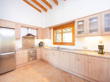 Villa in Crestatx, Sa Pobla für 6 