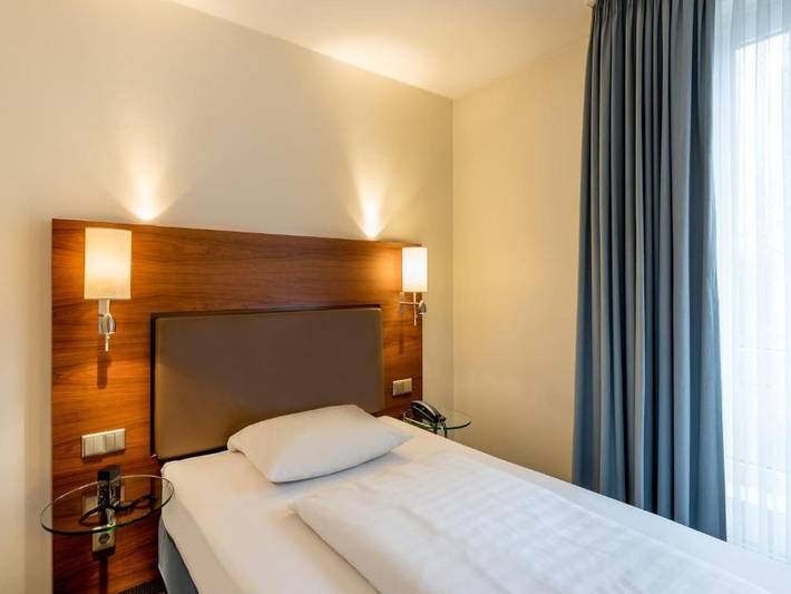 Appartement entier, Hôtel Sunday München Airport Freising : chambre simple standard in Freising, Hopfenland Hallertau