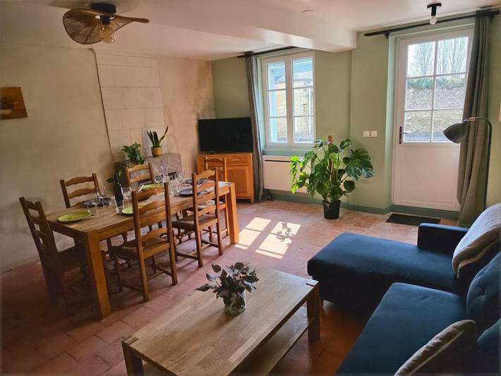Location de vacances pour 4 personnes, avec piscine ainsi que terrasse et jardin à Fontaine-Milon - 3