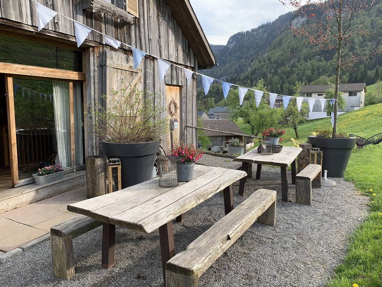Casa vacanze 'Evelyn's Hütte' con vista sulle montagne, terrazza privata e Wi-Fi in Schwarzenberg, Bodensee-Vorarlberg